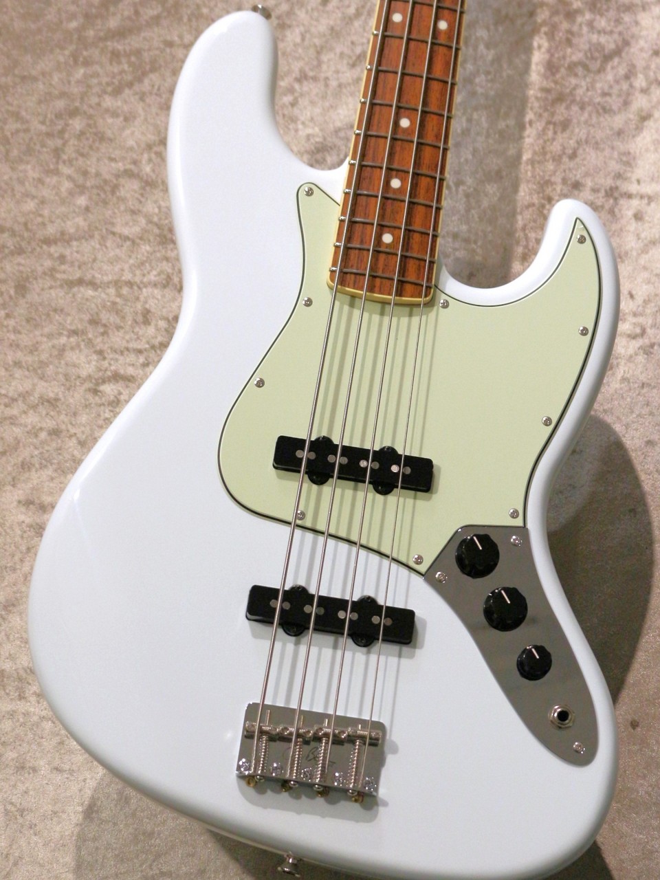 J.W.Black Guitars JWB-JP-JB Alder -Super Faded Sonic Blue