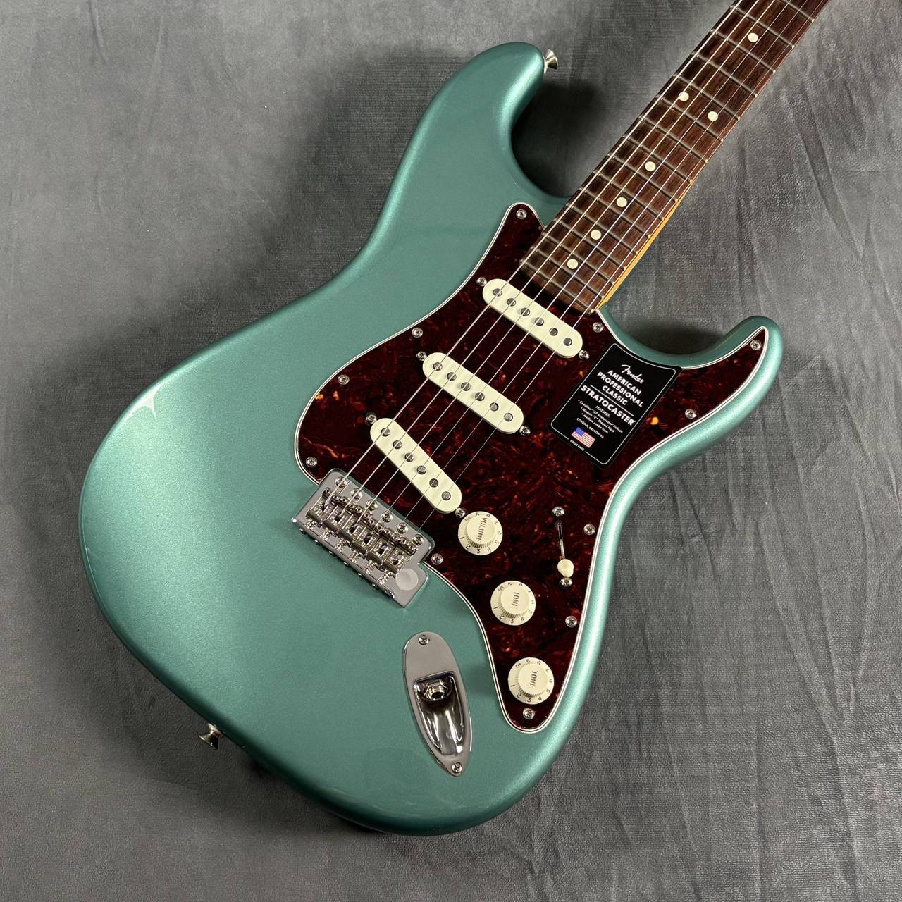 Fender American Professional Classic Stratocaster RW 【傷あり特価
