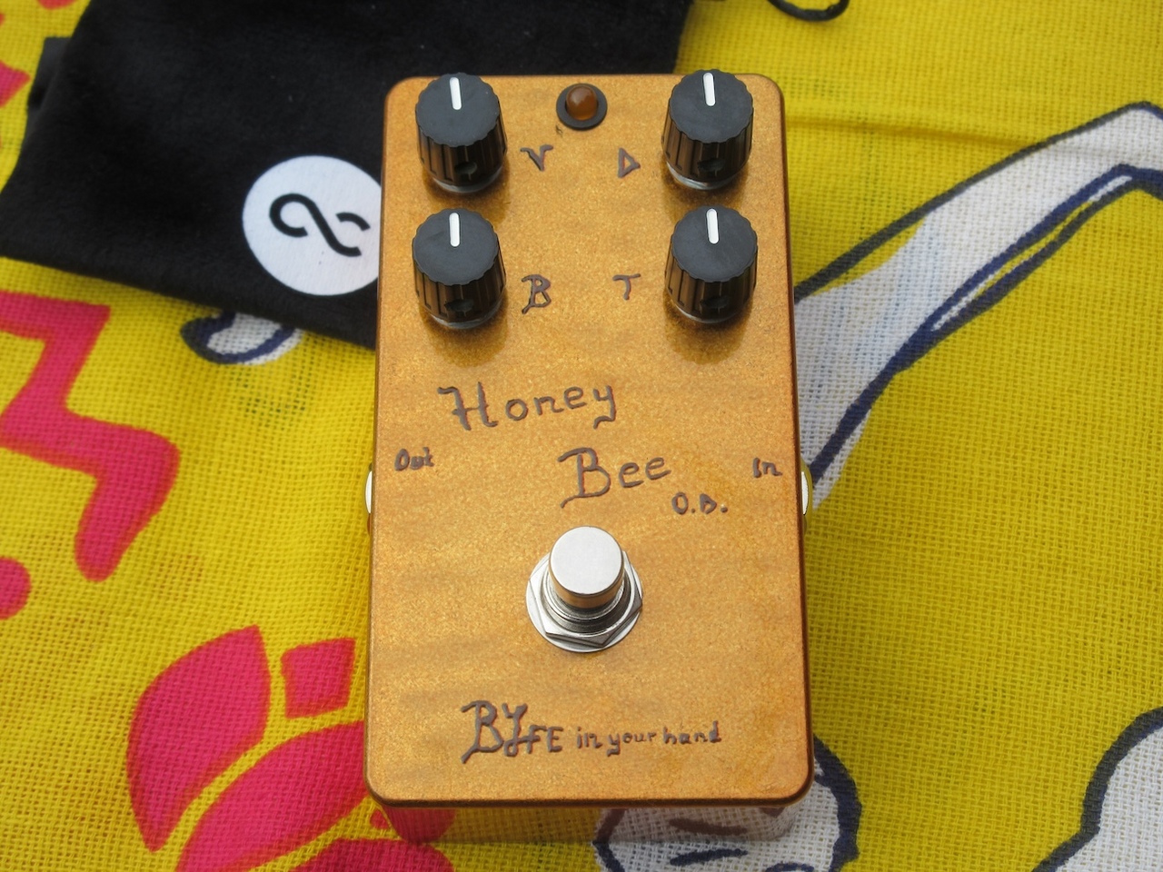 ONE CONTROL BJFE in your hand series Honey Bee OD 4K（中古）【楽器