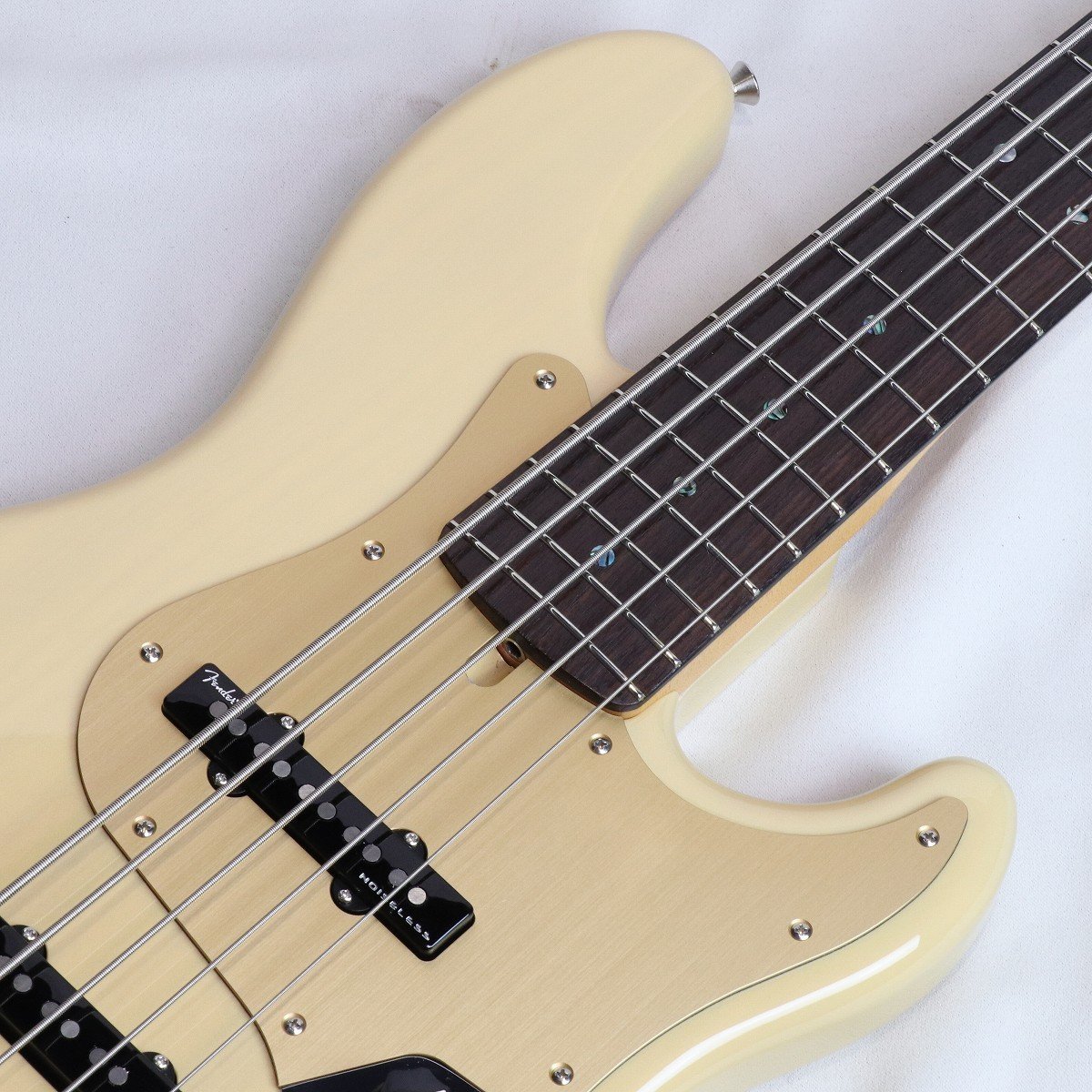 【レア物☺︎】アライ　ダイヤモンド　ヴィンテージベースギター レア物☺︎】アライ ダイヤモンド ヴィンテージベースギター Fender