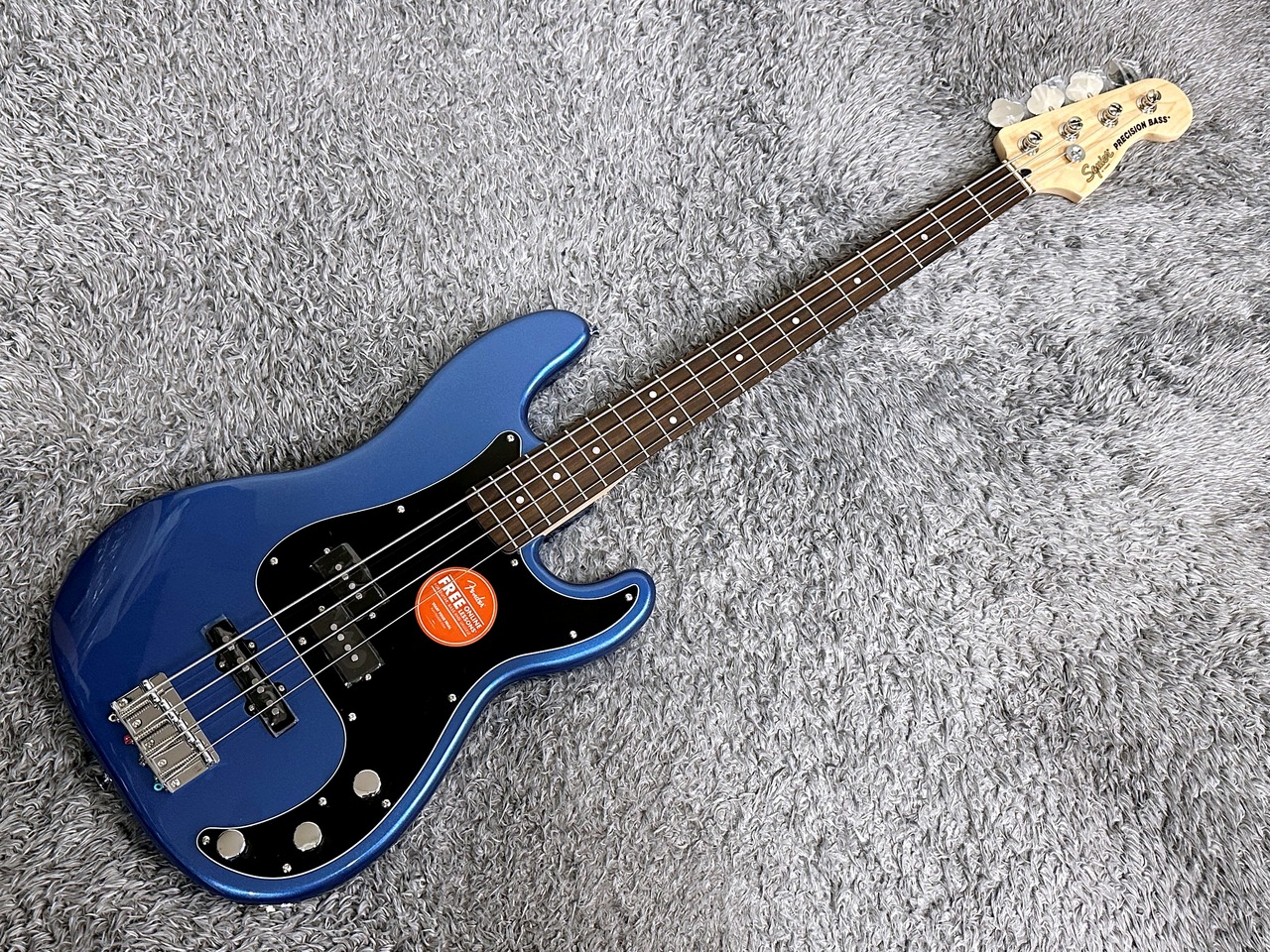 Squier by Fender Affinity Precision Bass PJ Lake Placid Blue（新品 