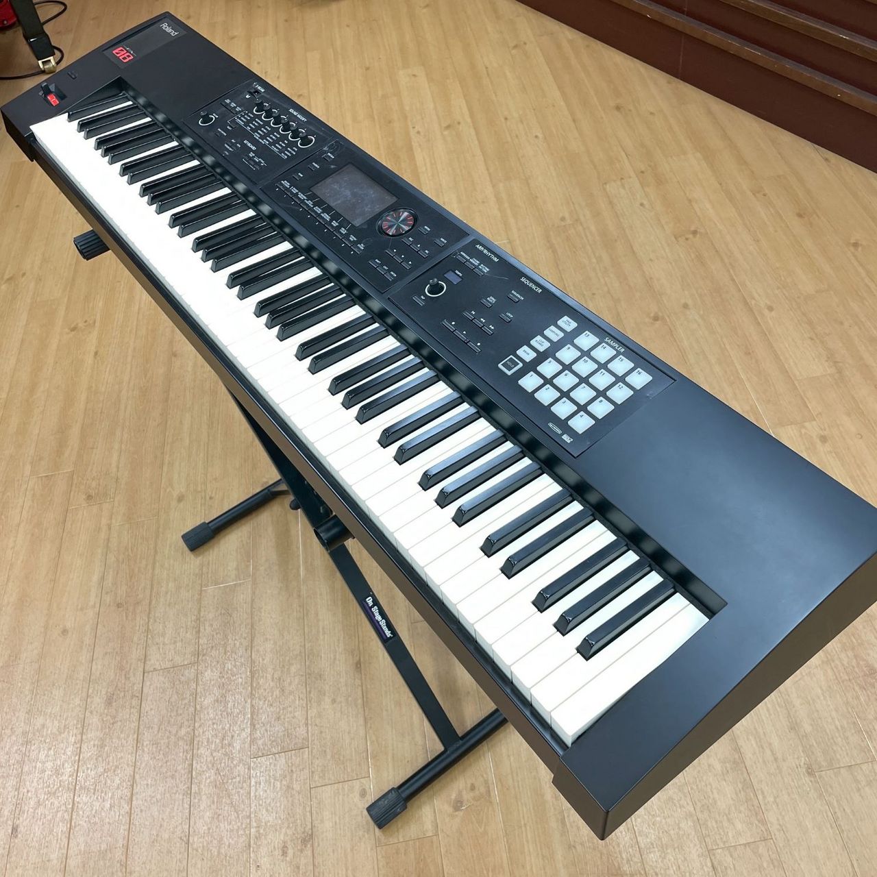 Roland FA-08 - シンセサイザー【現物画像】（中古/送料無料