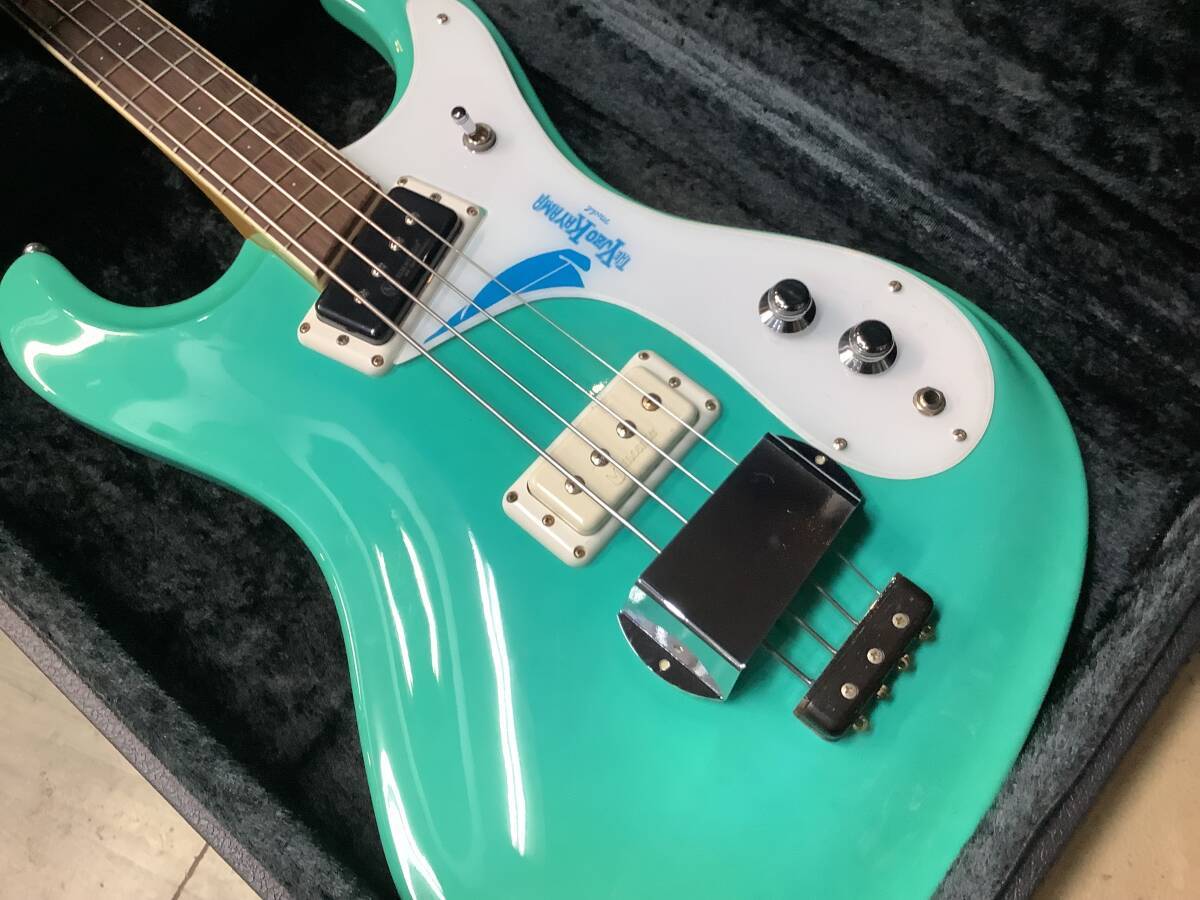 Mosrite THE VENTURES BASS ハードケース付 モズライト Mosrite The Ventures Bass 65スタイル マリンブルー モズライトベース