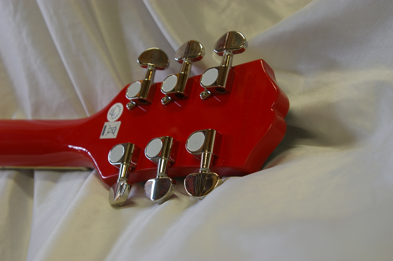 Epiphone Power Players Les Paul Lava Red（B級特価）【楽器検索