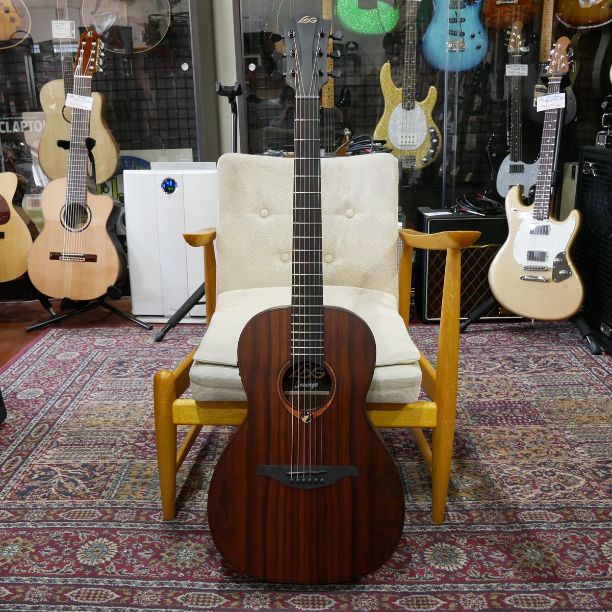 LAG Guitars SAUVAGE-PE / Parlour Acoustic-Electric 【エレアコ