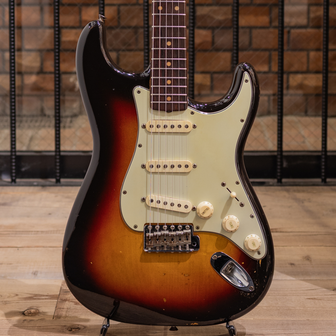 Fender Stratocaster Sunburst / 1962（ビンテージ）【楽器検索
