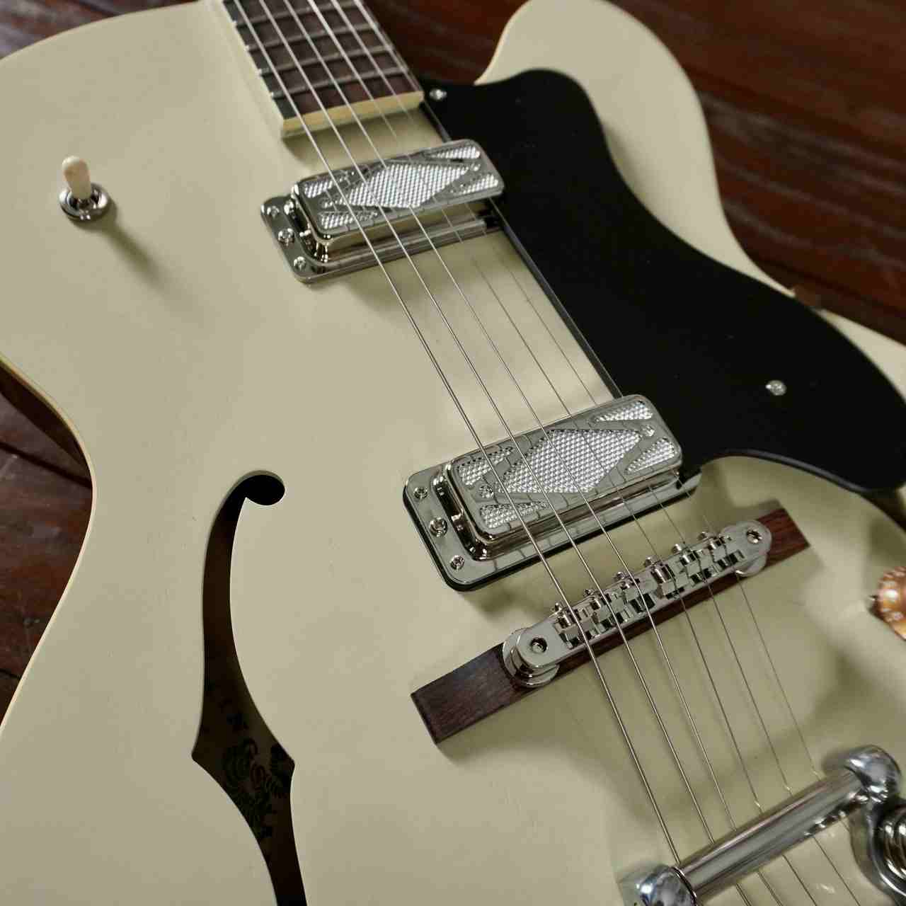 KING SNAKE Lester w/Bigsby B12 Black Bellied Yellow（新品特価