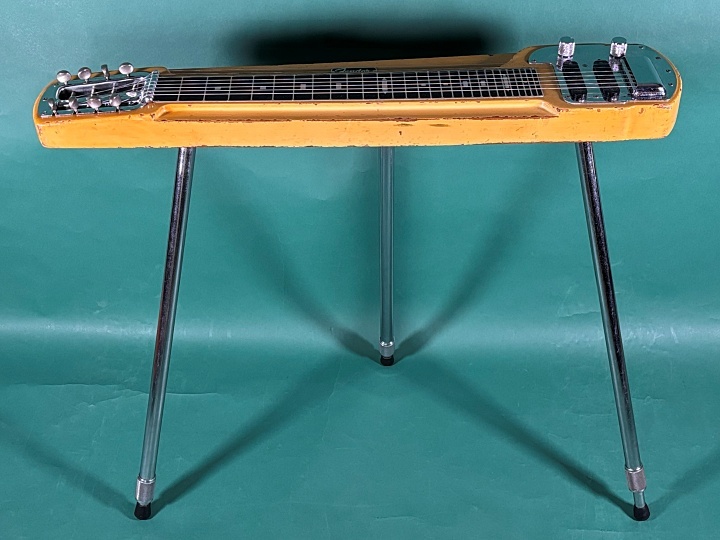 Fender DELUXE-8 （ビンテージ）【楽器検索デジマート】