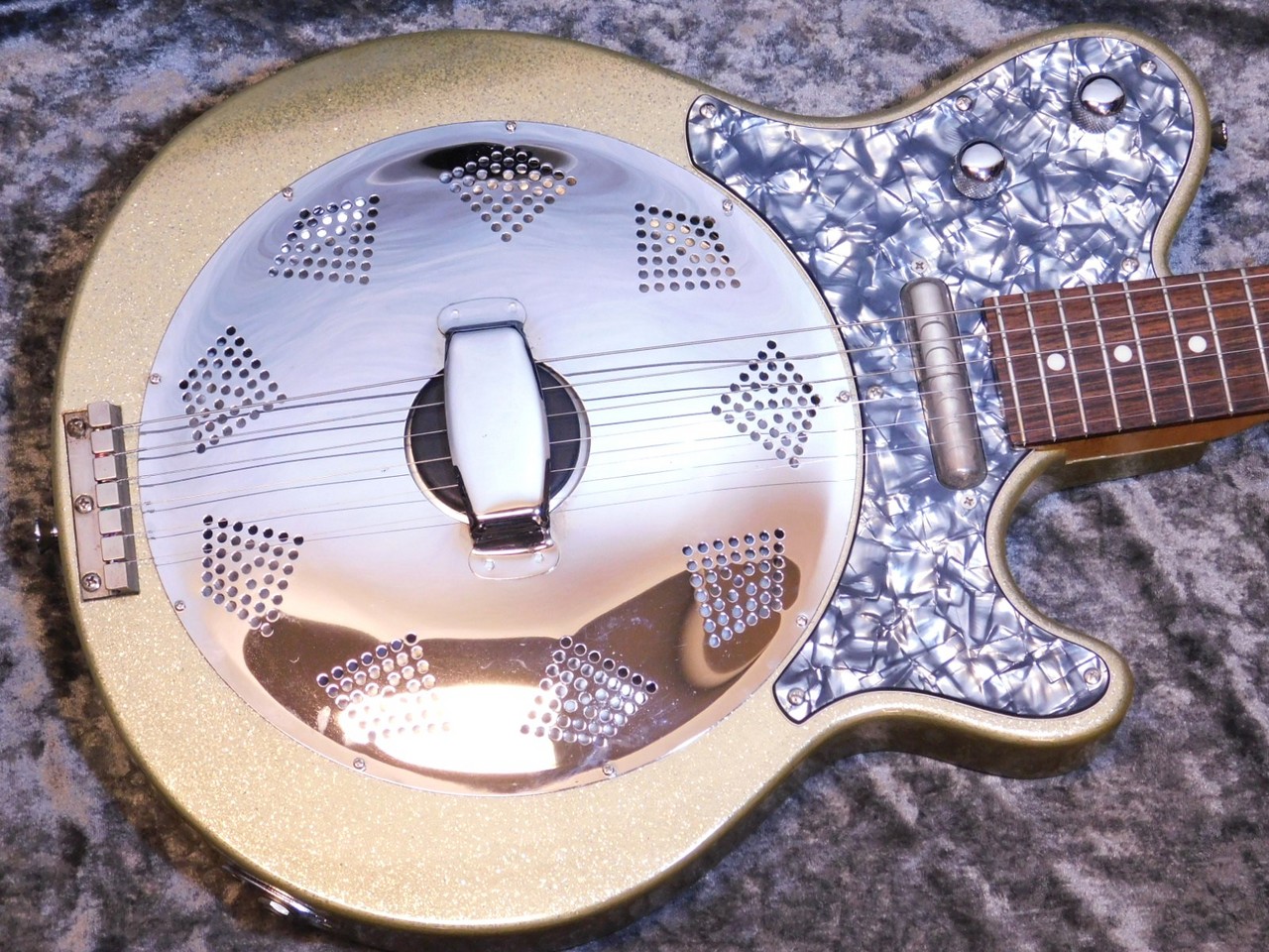 Crews Maniac Sound Buzz Tone Soap Silver（中古）【楽器検索デジマート】