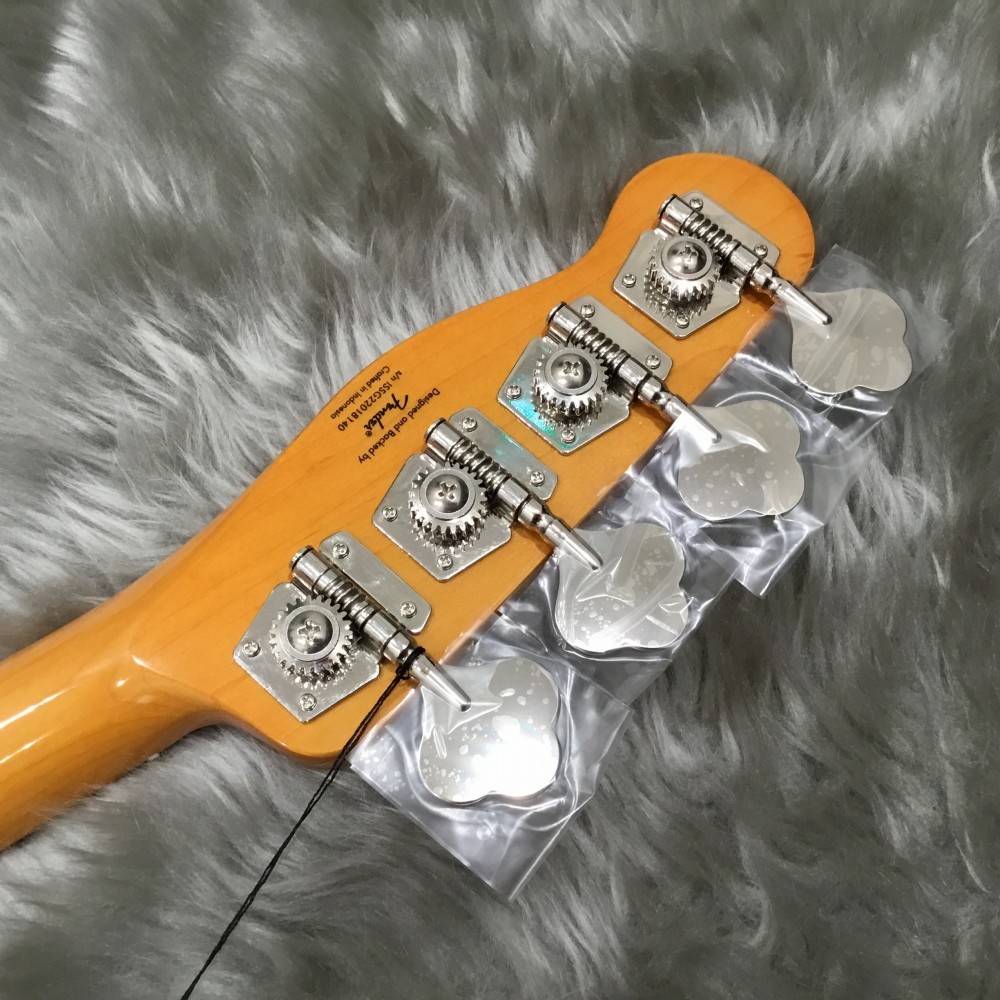Fender×Squier プレシジョンベース アイボリー Squier SQUIER FSR Classic Vibe Late 50s Precision Bass White