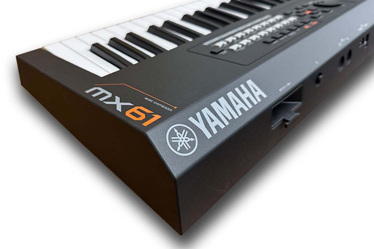 【良品】 ヤマハ シンセサイザー MX61 BK 61鍵盤 YAMAHA YAMAHA MX61 BK｜ミュージックランドKEY
