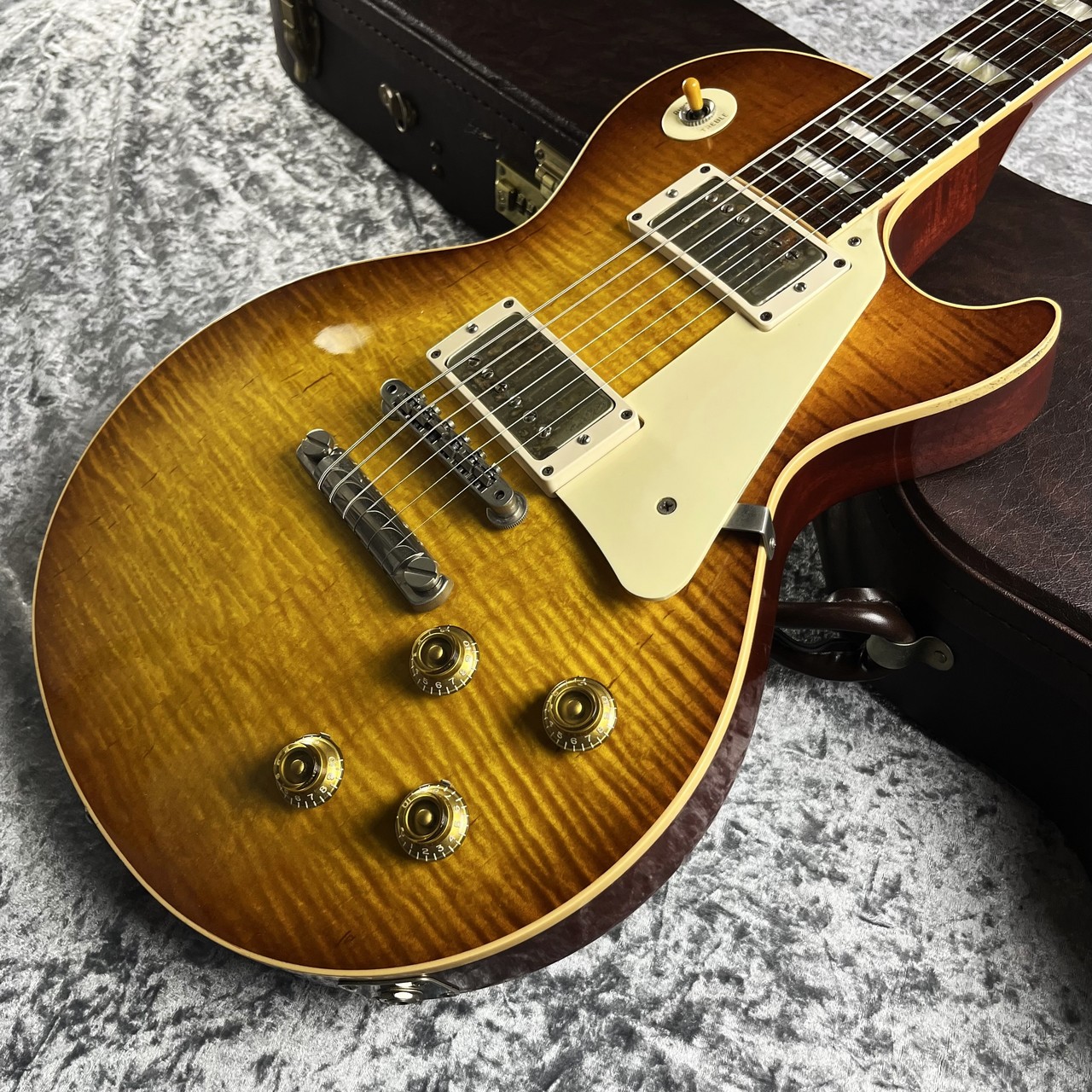 Gibson Custom Shop 【パーリー・ゲイツ】Billy Gibbons ''Pearly ...