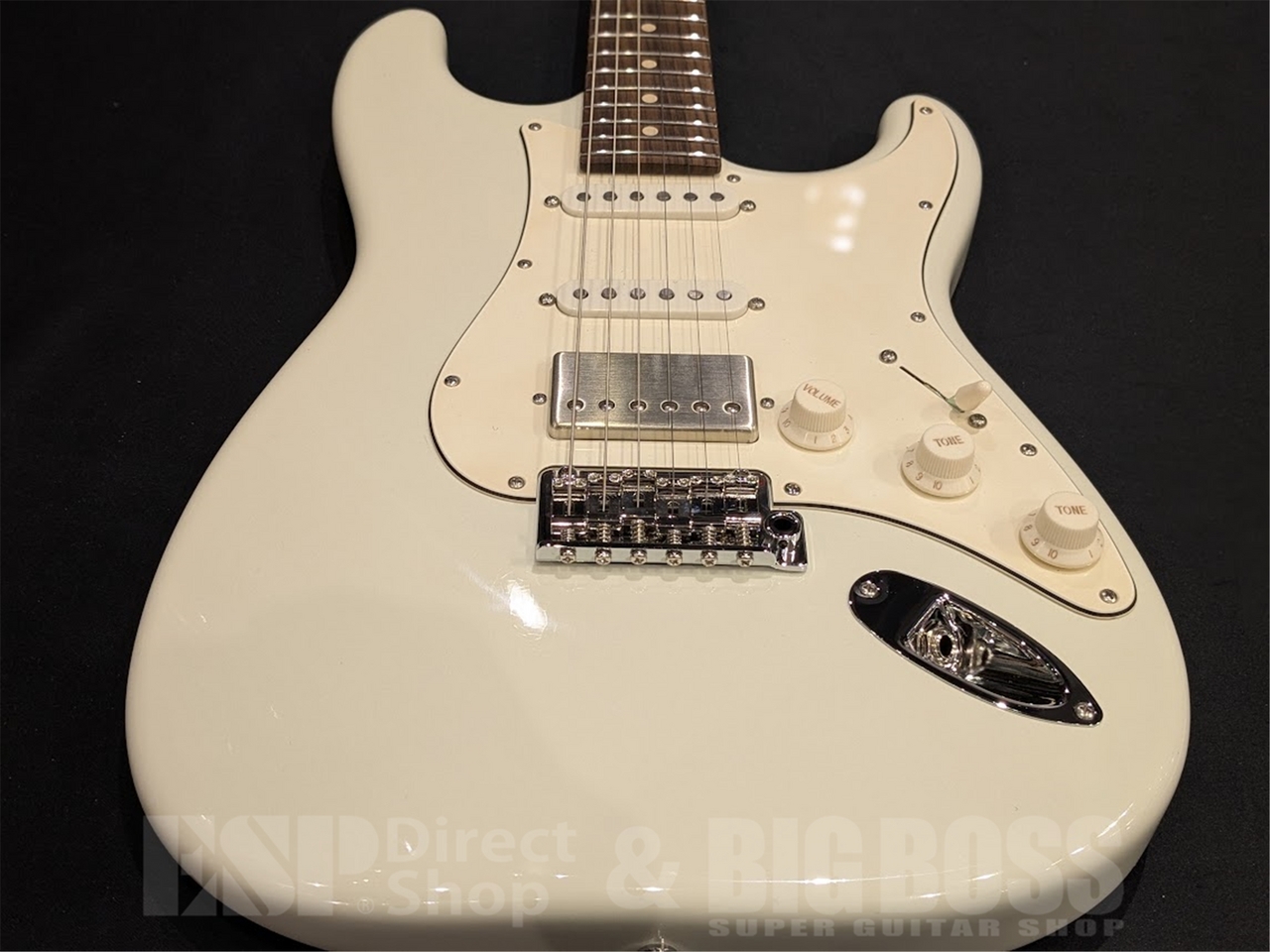 Suhr Standard Classic Roseted Flame Maple / Olympic White
