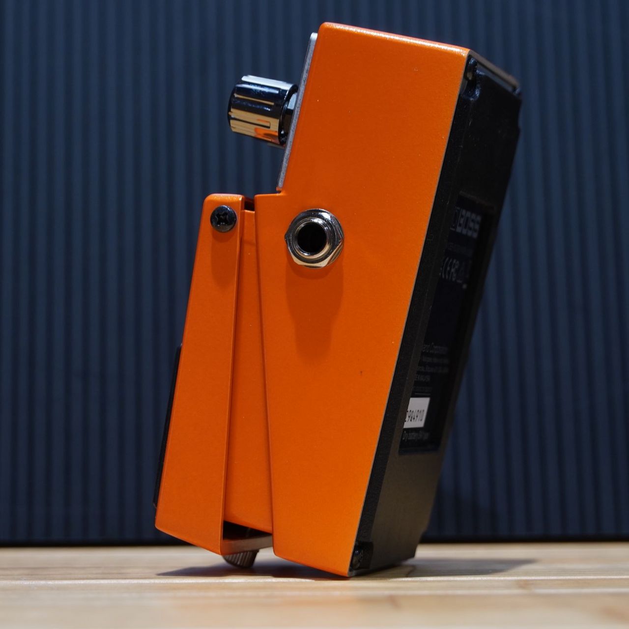 Amazon | BOSS Distortion DS-1 | ディストーション・オーバー