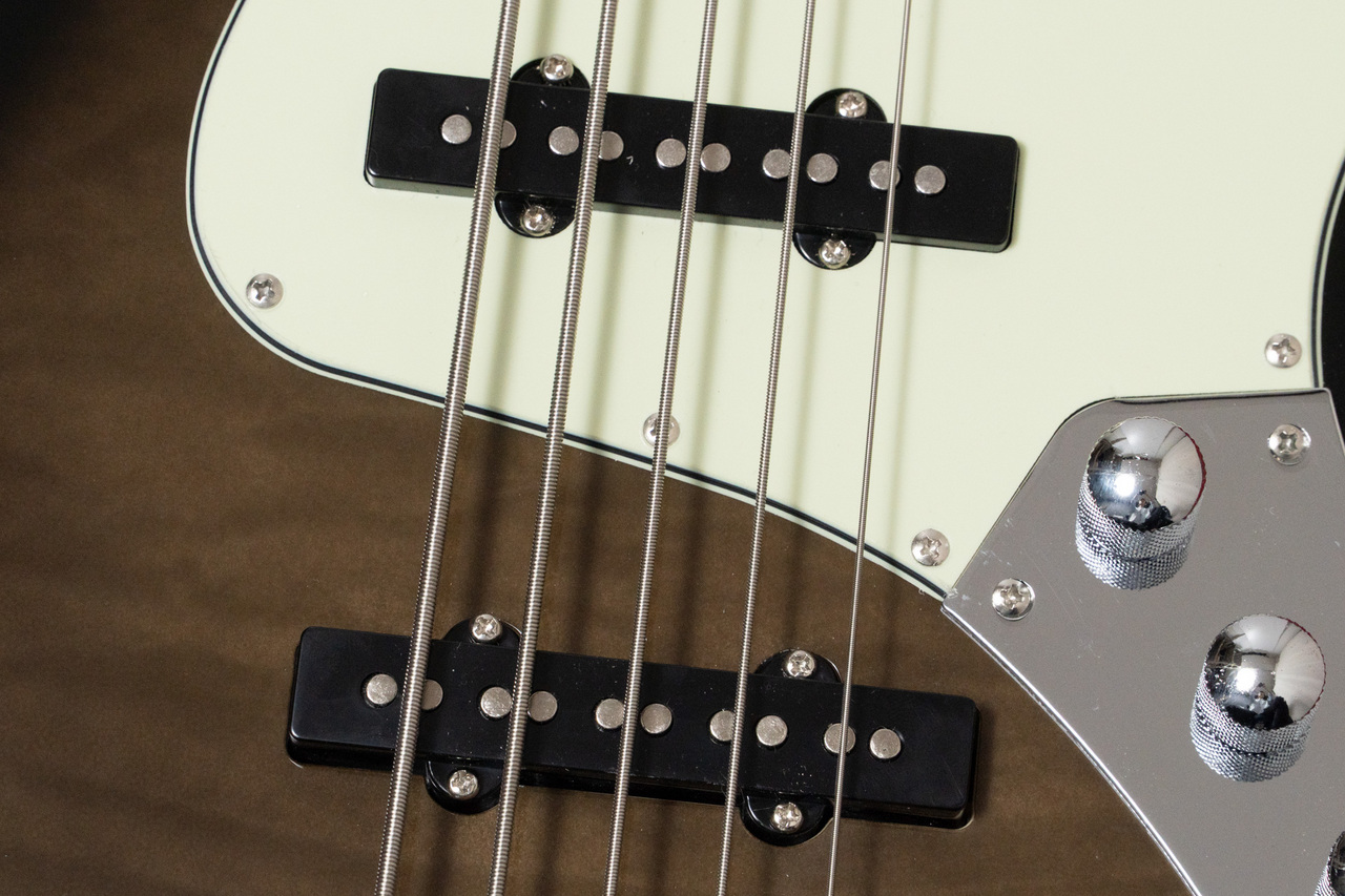woofy basses ONE series Hank 5 M Black Burst（新品/送料無料