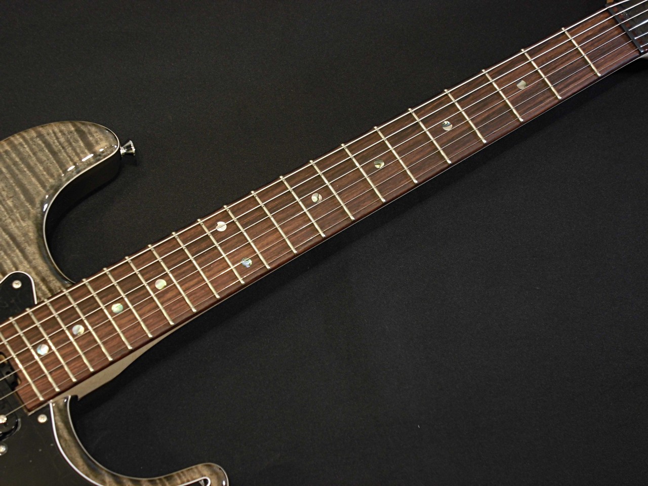 Kz Guitar Works Kz ST Trad 22 2H5 Flamed Maple Top / Trans Black