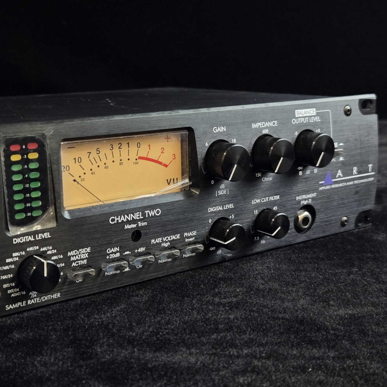 【送料込み】ART DIGITAL MPA II 2チャンネル真空管プリアンプ Amazon.com: ART Digital MPA II 2-Channel Tube Microphone