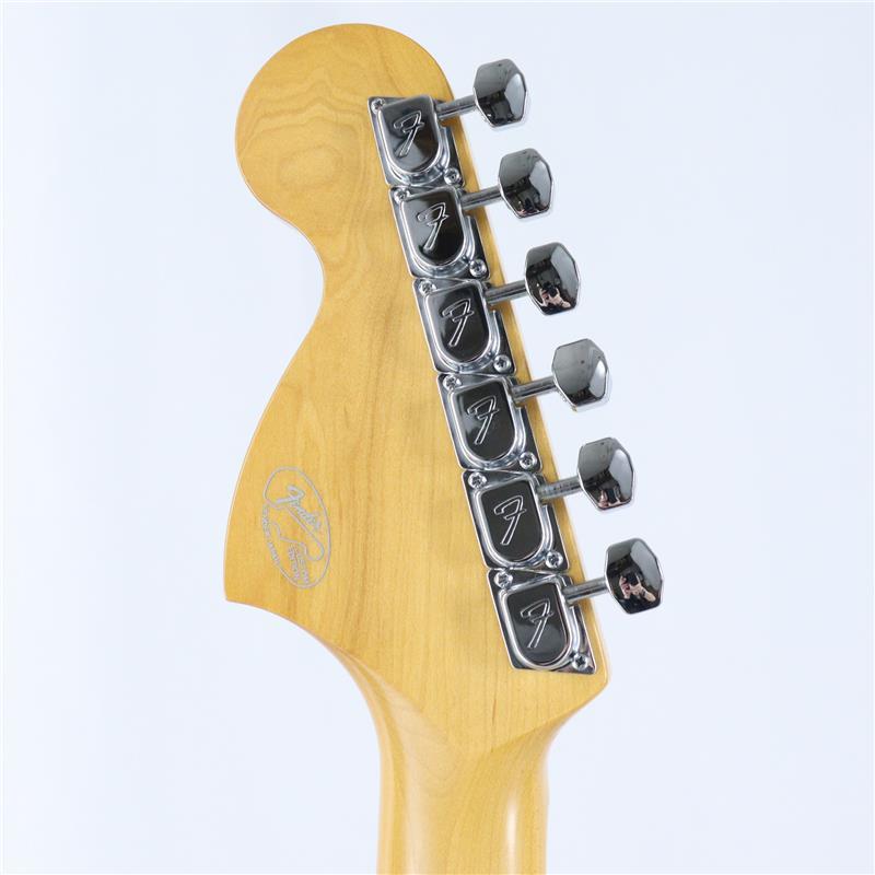 Fender Japan  イングヴェイモデル Days of Guitar: Fender Yngwie Signature Model 比較