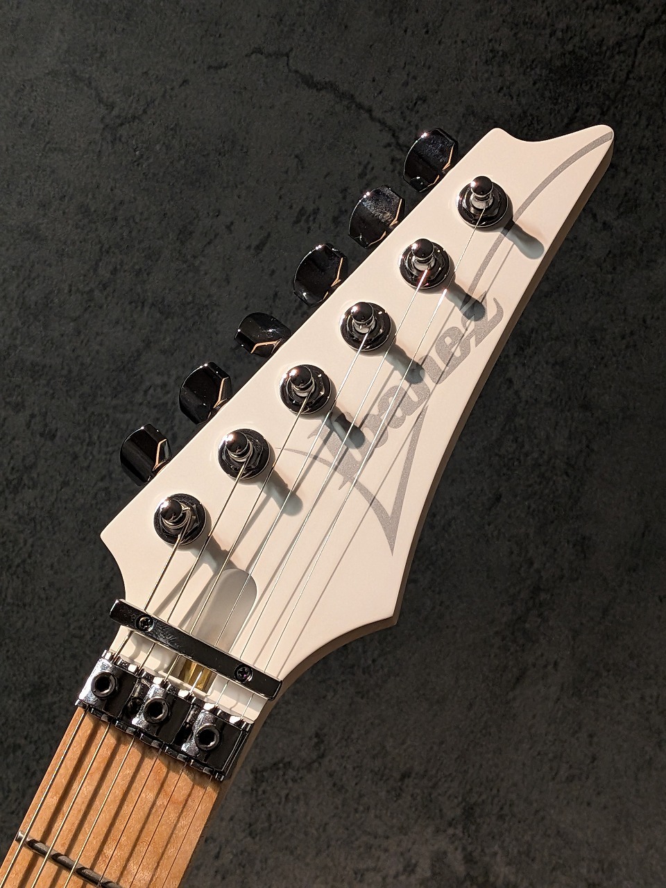 Ibanez 【担当おすすめ】J-LINE RG6HSHMTR White Flat #F2612242【3.56
