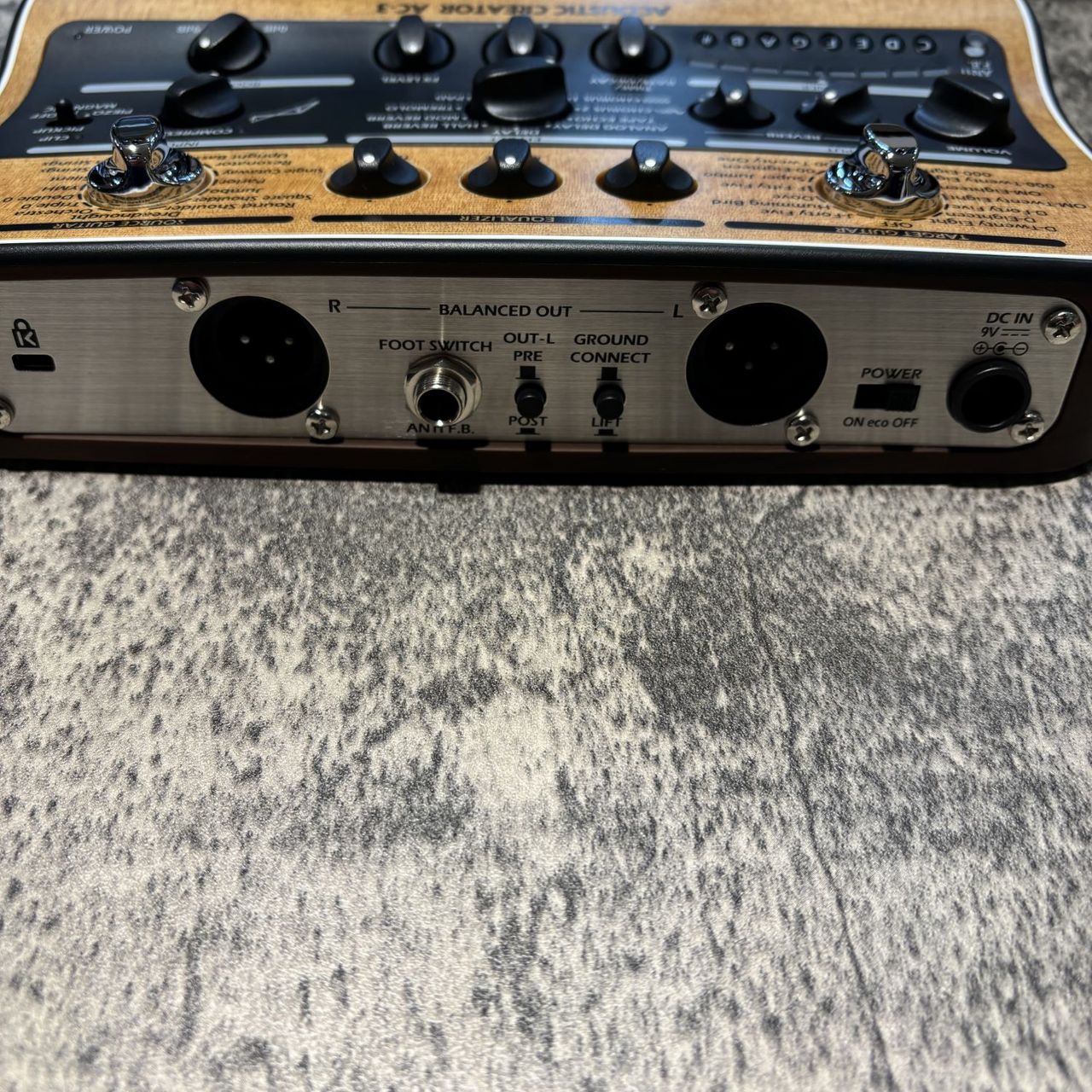 ZOOM AC-3 アコースティック・ギター用プリアンプ AC-3 Acoustic Creator | ZOOM