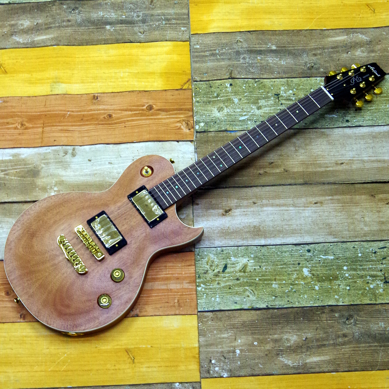 Aria Pro II PE-600MH STBR （新品）【楽器検索デジマート】