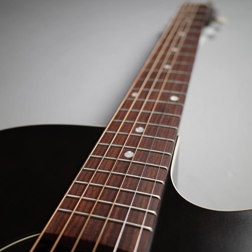 Art&Lutherie Legacy Faded Black CW QIT エレアコギター（新品/送料 
