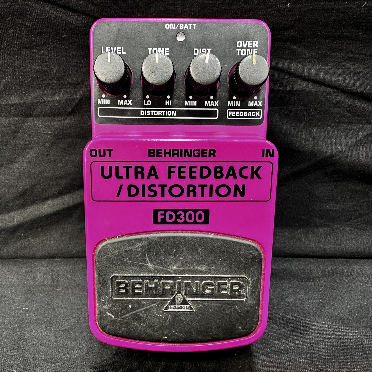 ベリンガー　FD300 ウルトラフィードバック/ディストーション Behringer FD300 Ultra Feedback/Distortion - What To Know & Where