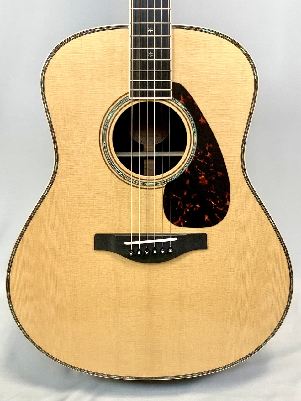 YAMAHA LL56 Custom ARE（新品）【楽器検索デジマート】