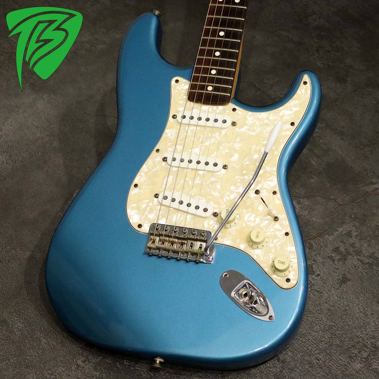 Fender Mexico Deluxe Powerhouse Stratocaster Lake Placid Blue 1998 ...
