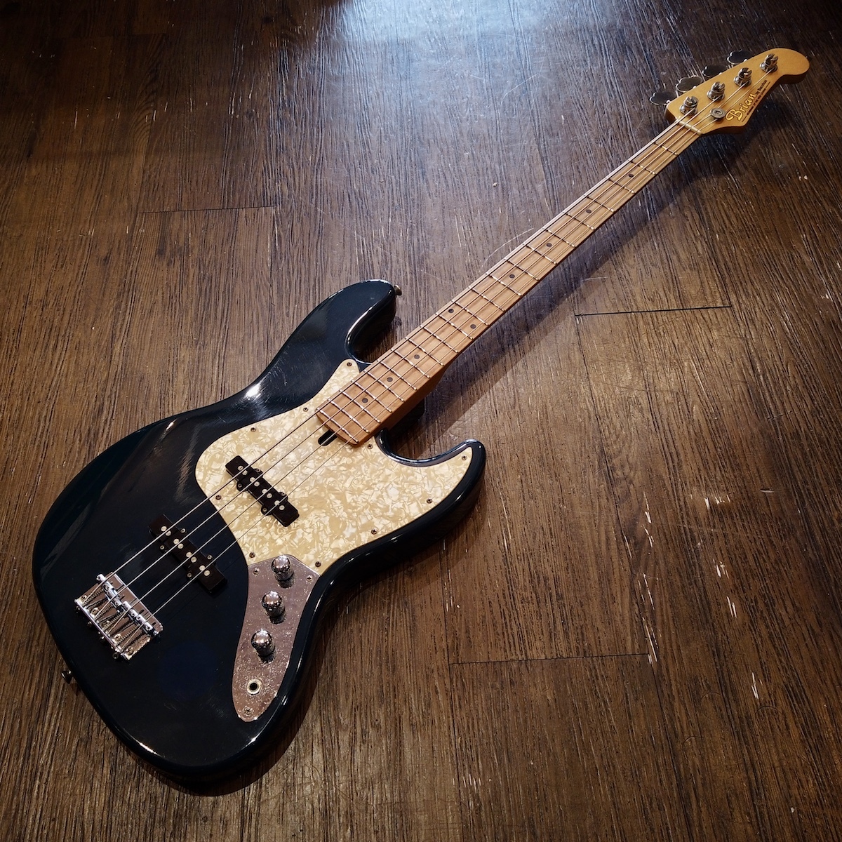 m*n様 Brian by Bacchus ジャズベース BJB-380？ジャン Brian BJB-380 JIRO - Geek IN Box