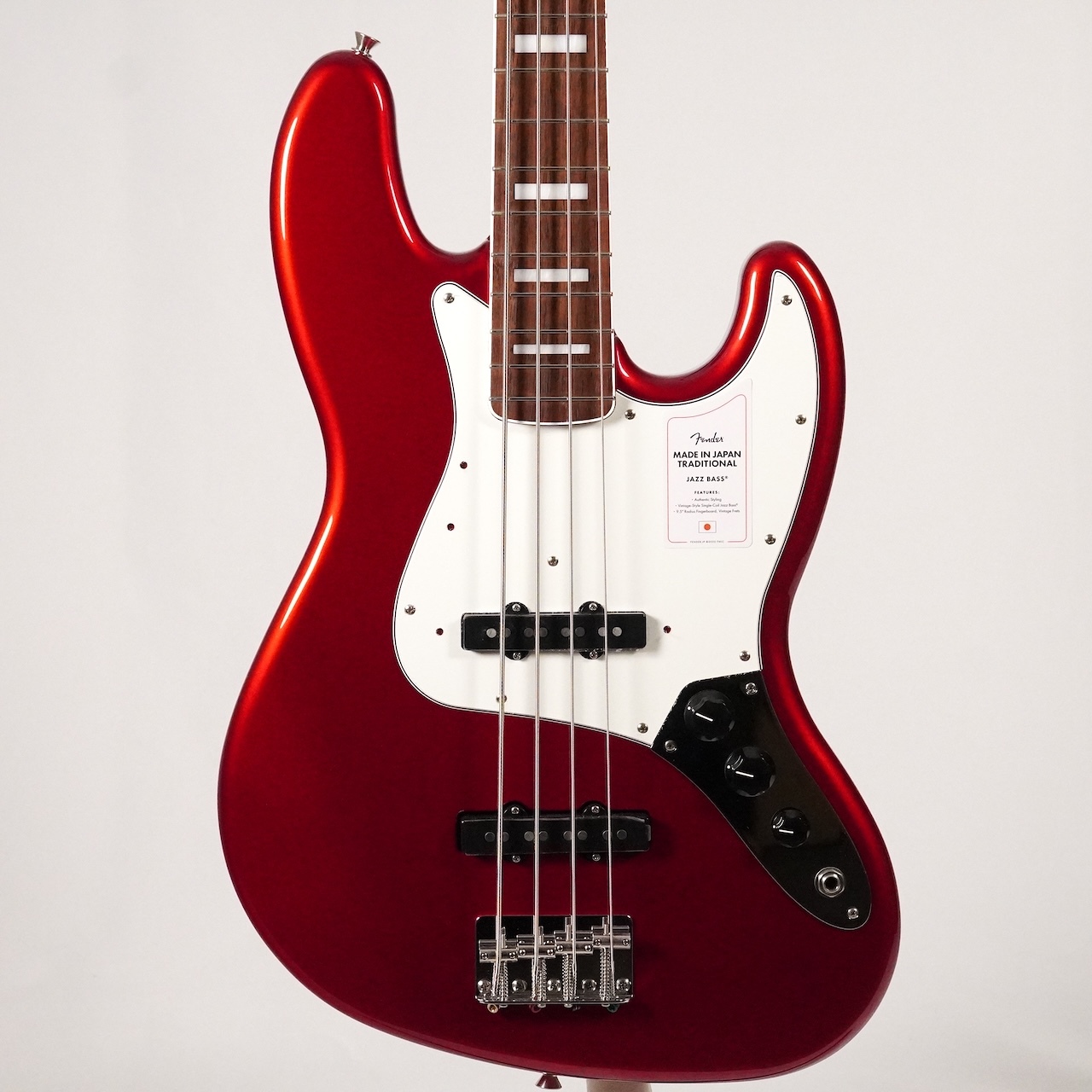 Fender Made in Japan Traditional Ⅱ 70s Jazz Bass -Candy Apple Red