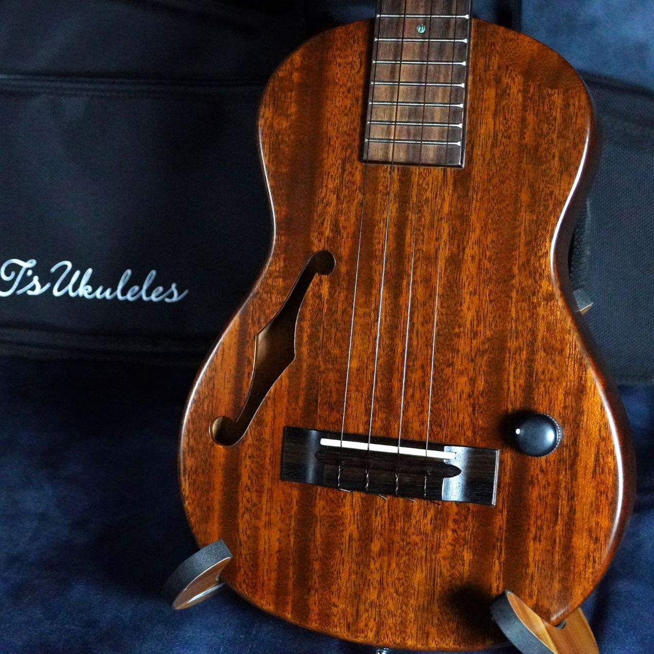 T's Ukuleles ECF-100 Concert 2017年製・エレキウクレレ・オール