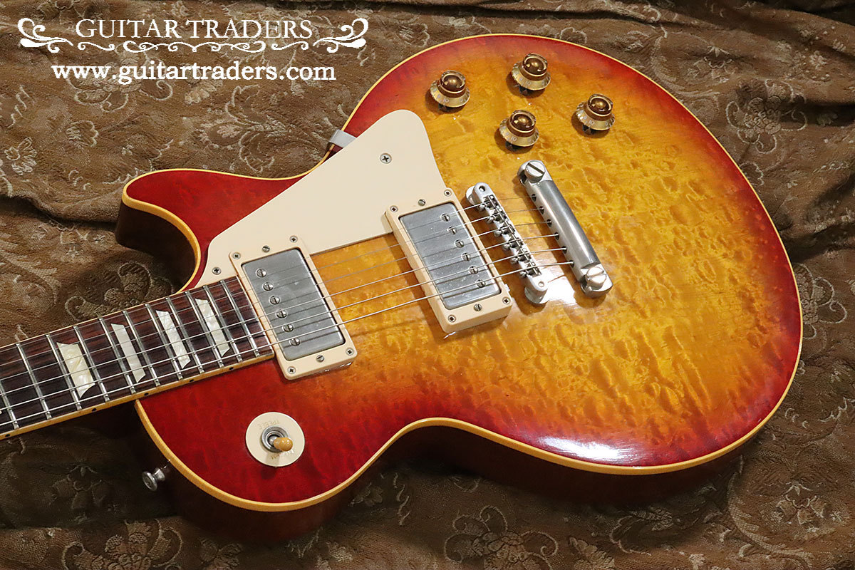 店頭展示品2002年Gibson Les Paul Standard プラス Gibson Custom Shop 2002 Historic Collection 1959 Les Paul Standard