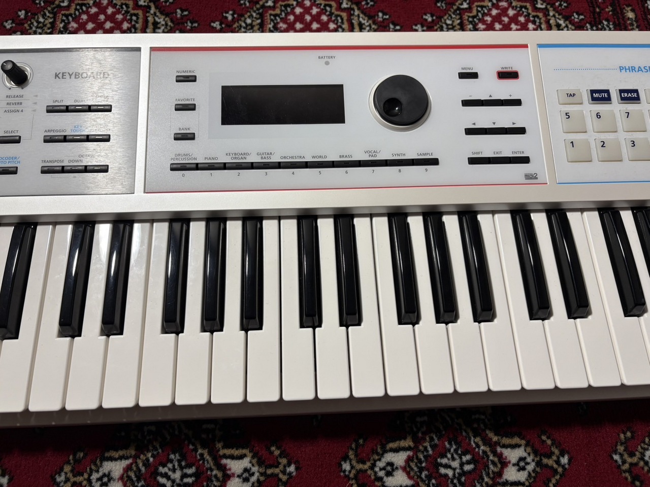 鍵盤楽器 Roland JUNO-DS61 61GOzKGzMnL._UF350,350_QL50_.jpg
