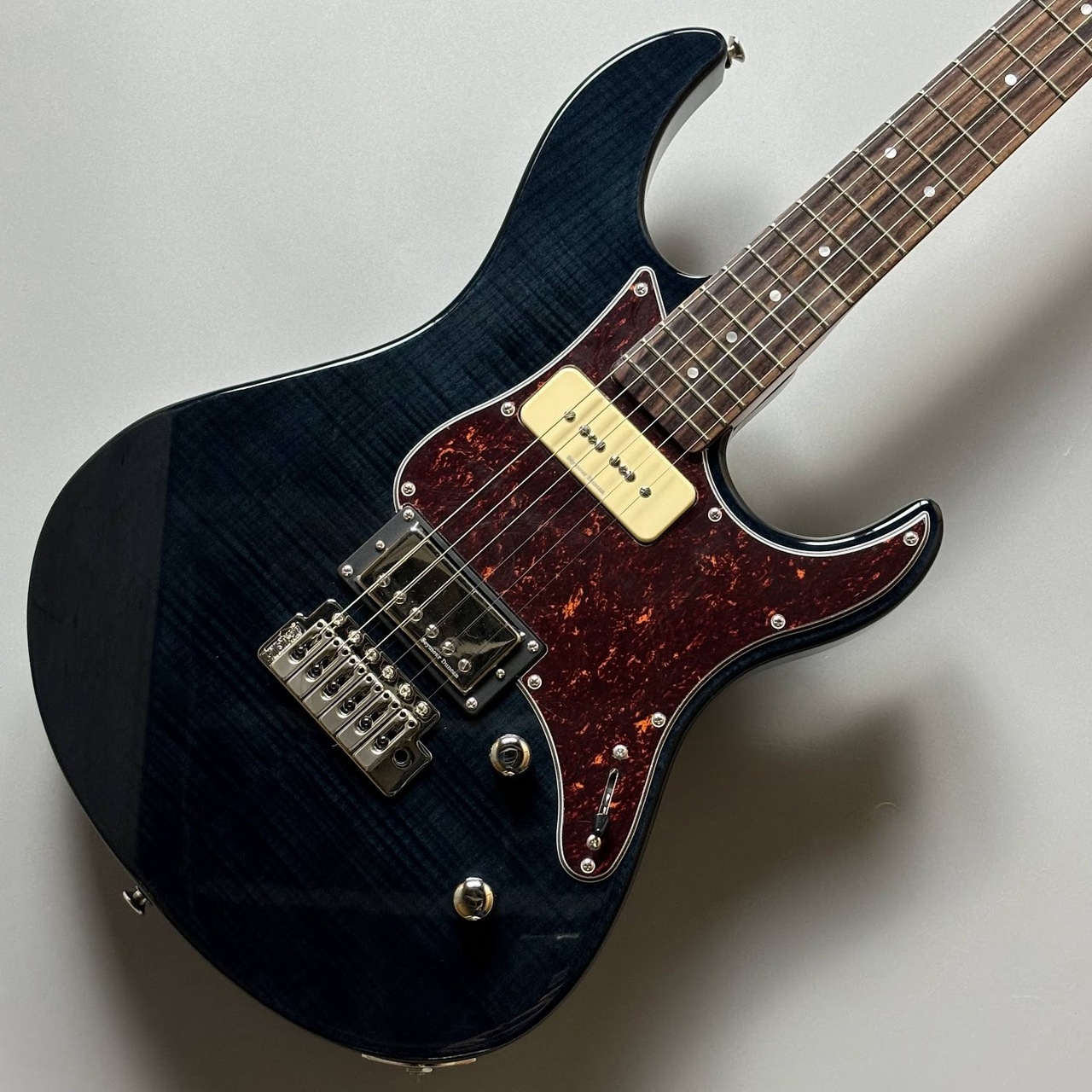 YAMAHA PACIFICA611VFM TBL トランスルーセントブラック