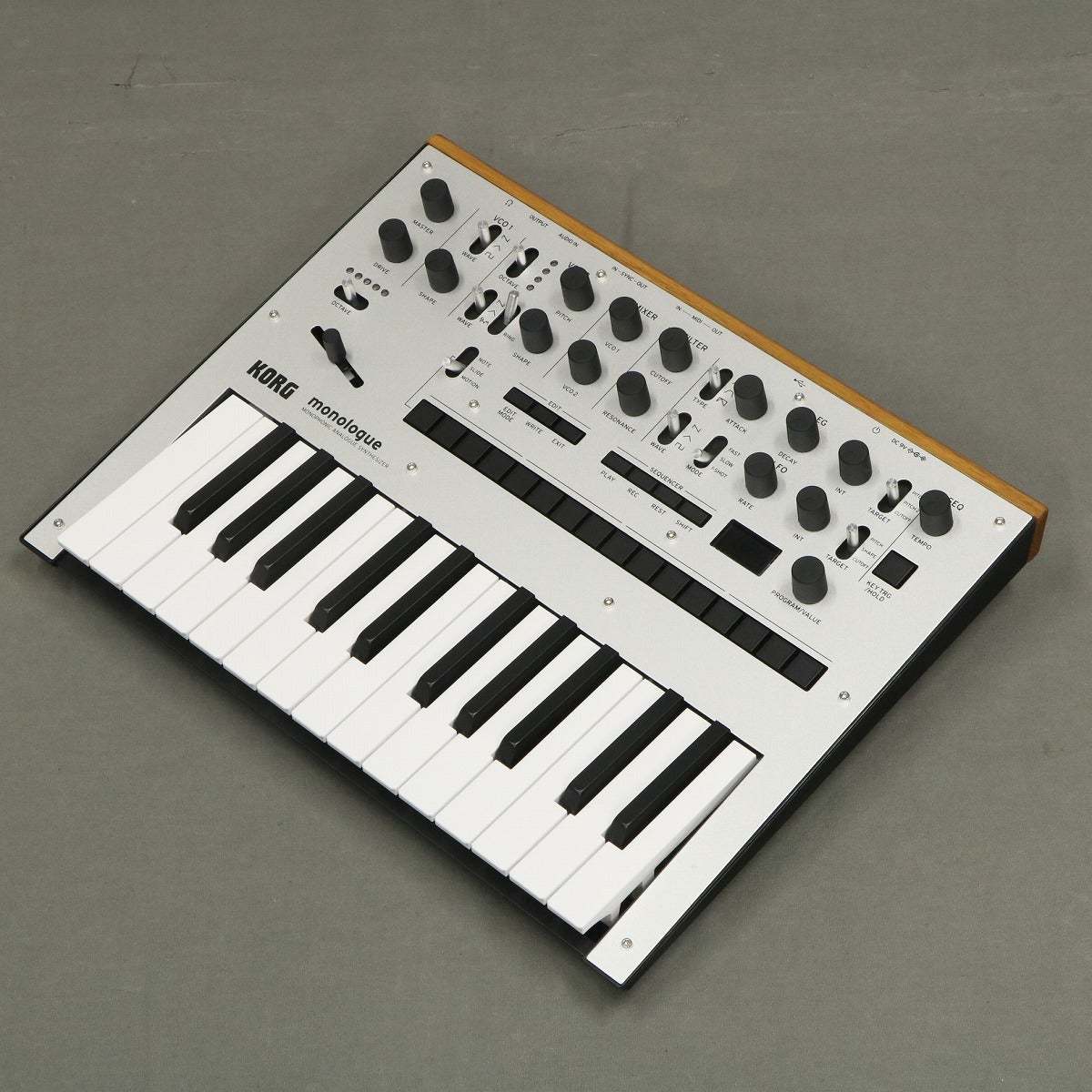KORG monologue-SV モノフォニックアナログシンセサイザー 【展示品