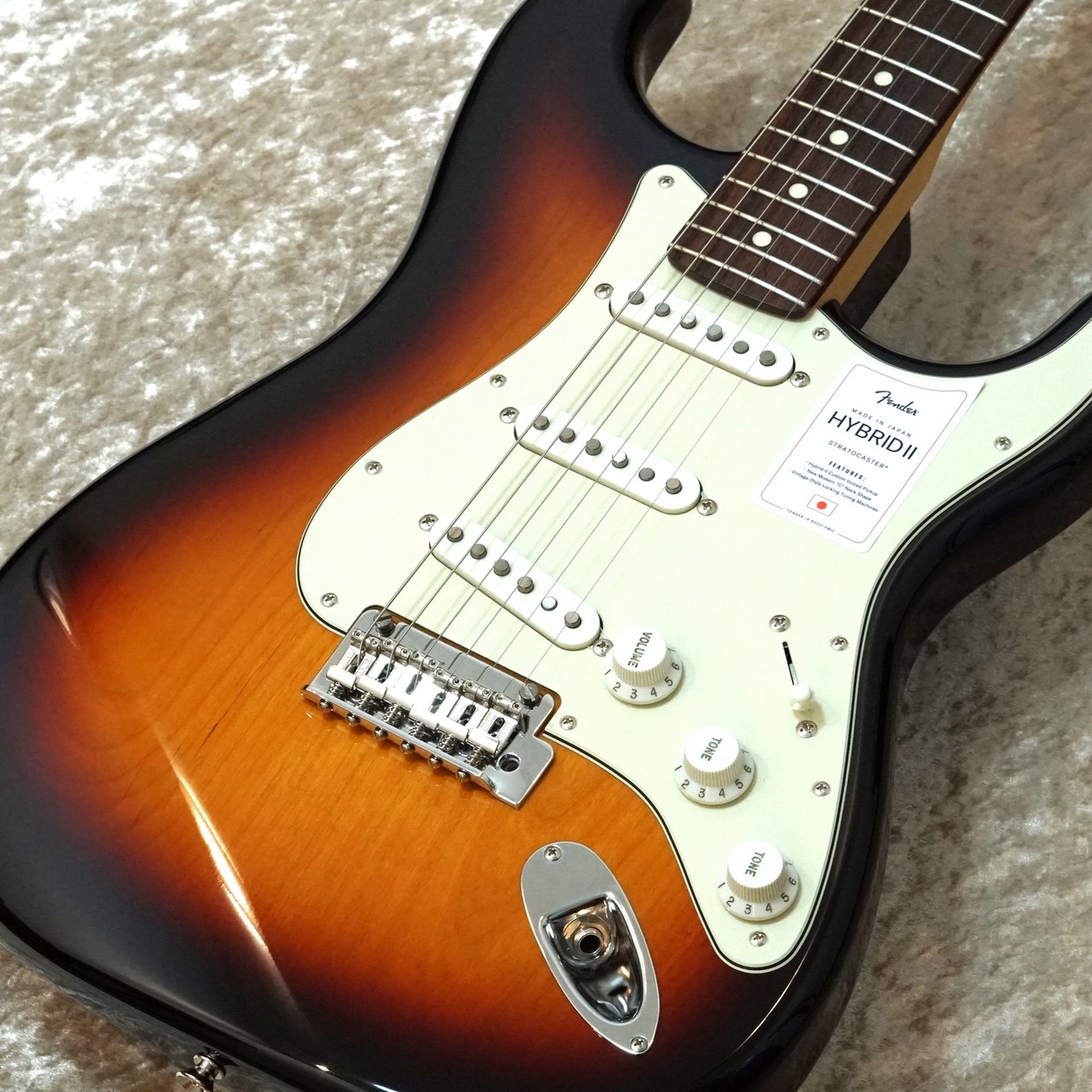 Fender Made in Japan Hybrid II Stratocaster Rosewood Fingerboard ...