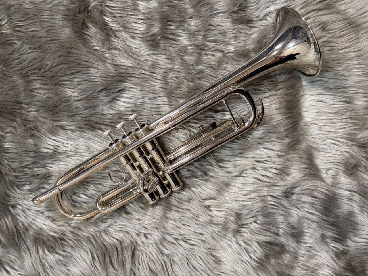 YAMAHA YTR-3335S B♭ トランペットYTR3335S（新品/送料無料）【楽器