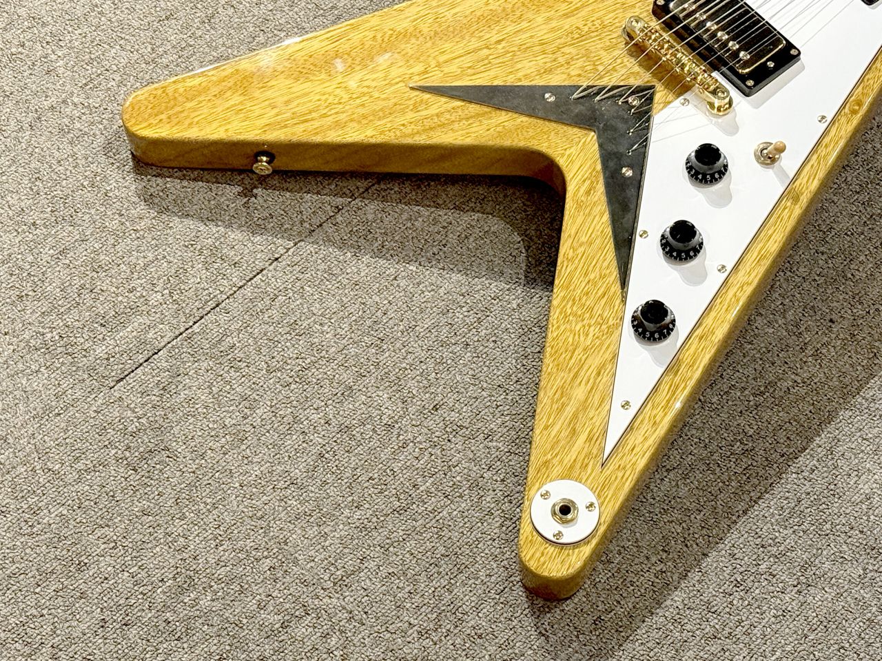 Bacchus BFV-2010K Korina V（中古）【楽器検索デジマート】