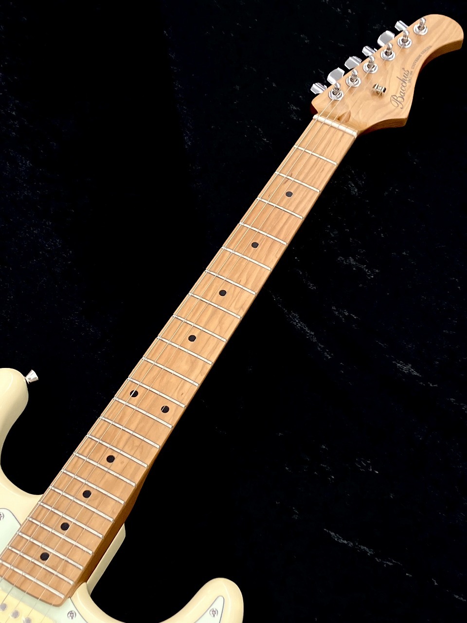 Bacchus BST-1-RSM/M OWH (Olympic White)（新品特価