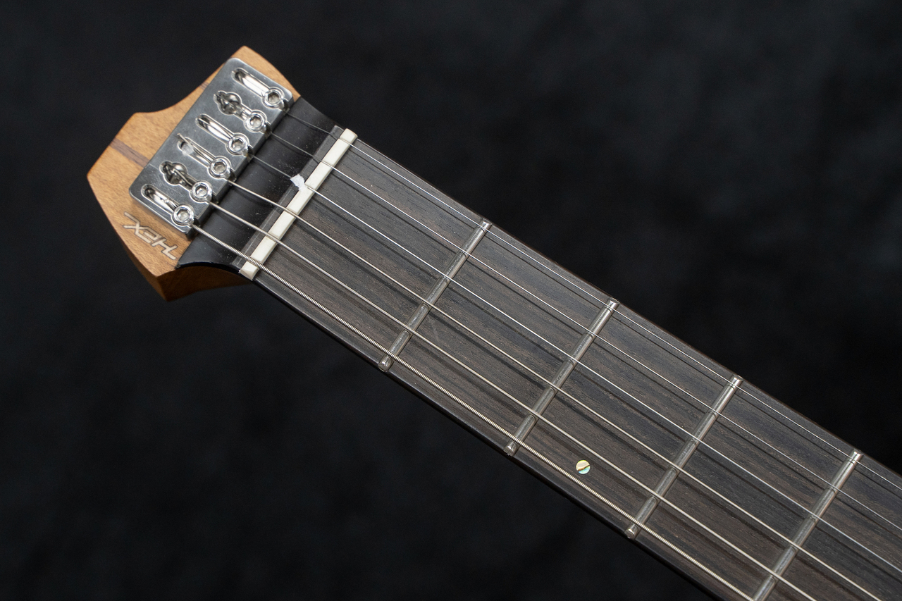 HEX Guitars NB300　エレキベース　ヘッドレスベース new】HEX Guitars / NB300 Black - Geek IN Box