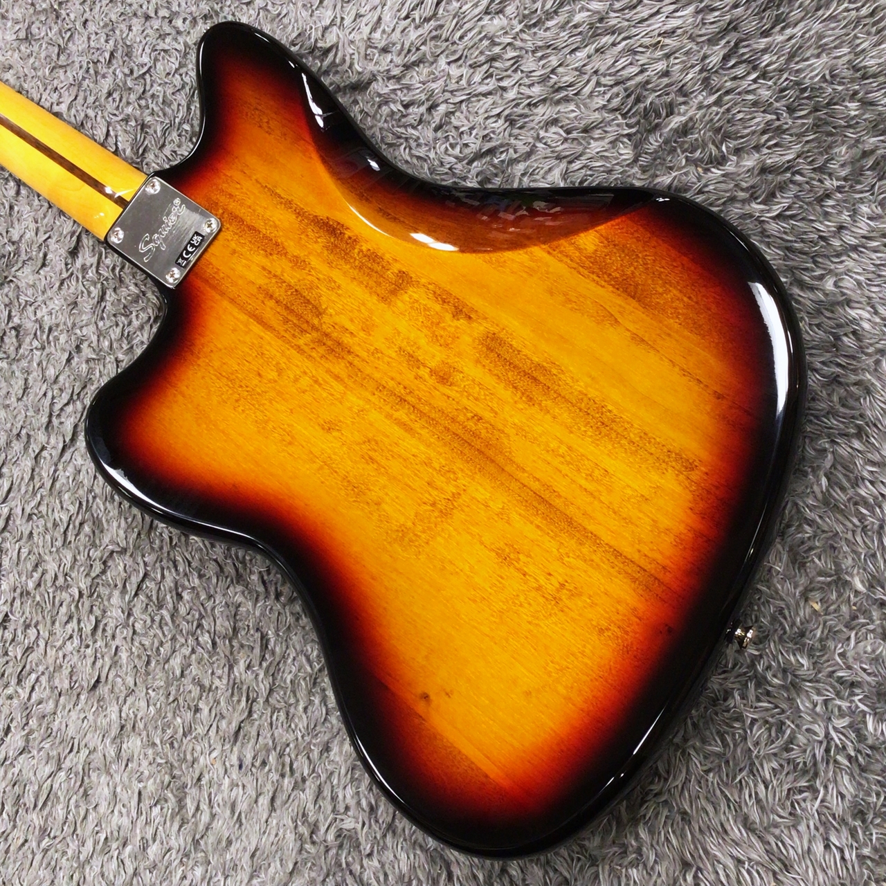 Squier by Fender Classic Vibe '60s Jazzmaster 3-Color Sunburst