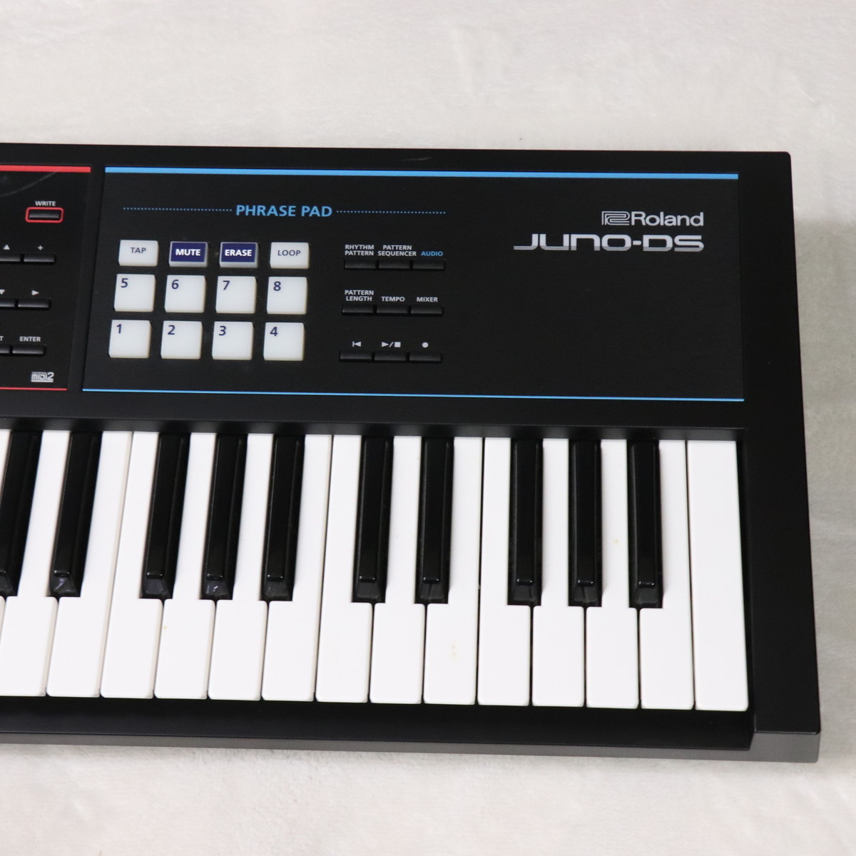 Roland JUNO-DS61 【梅田店】（中古/送料無料）【楽器検索デジマート】