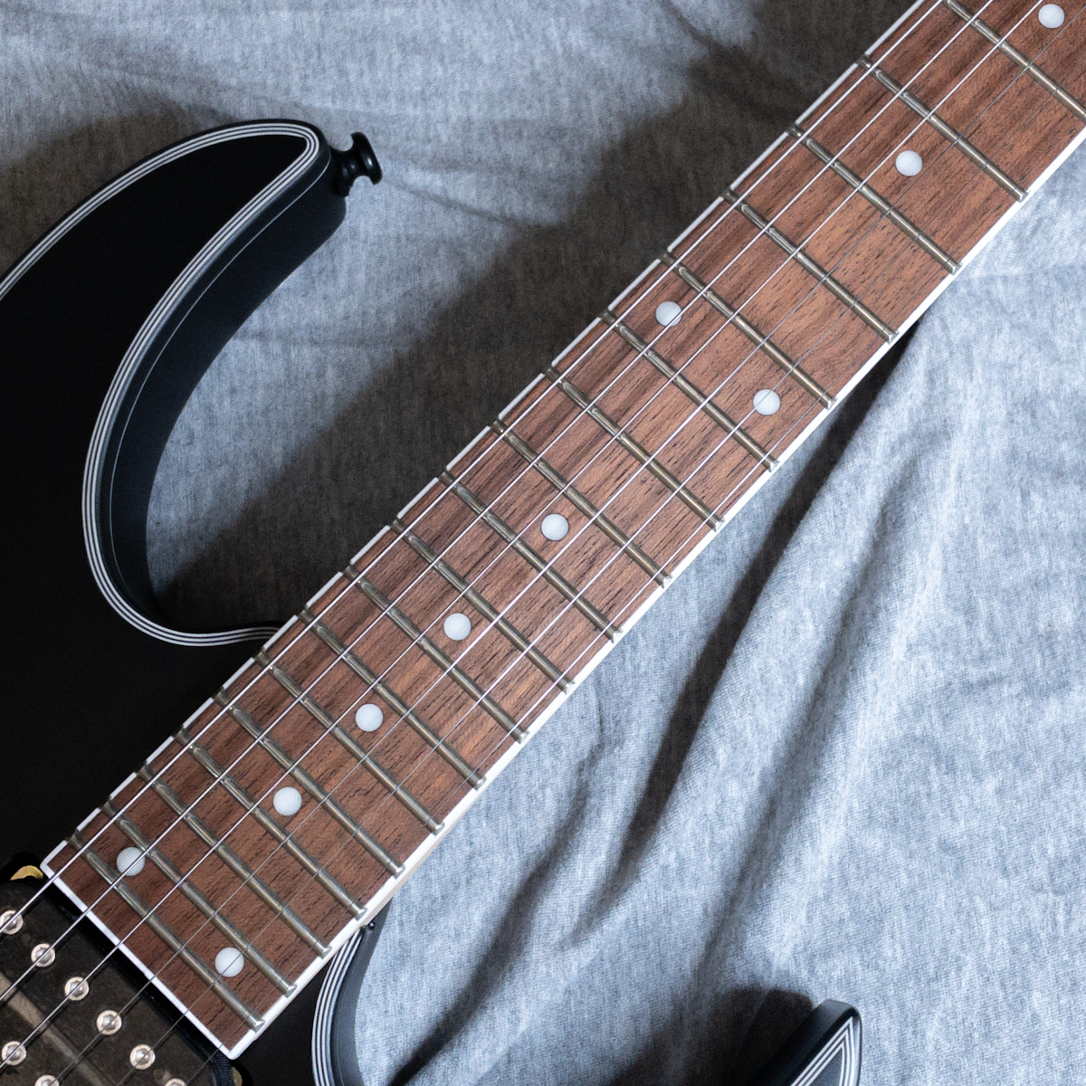 Ibanez RG6HSHFX BKF (Black Flat) J-LINE(新品特価)【楽器 Ibanez RG6HSHFX BKF (Black Flat) J-LINE(新品特価)【楽器