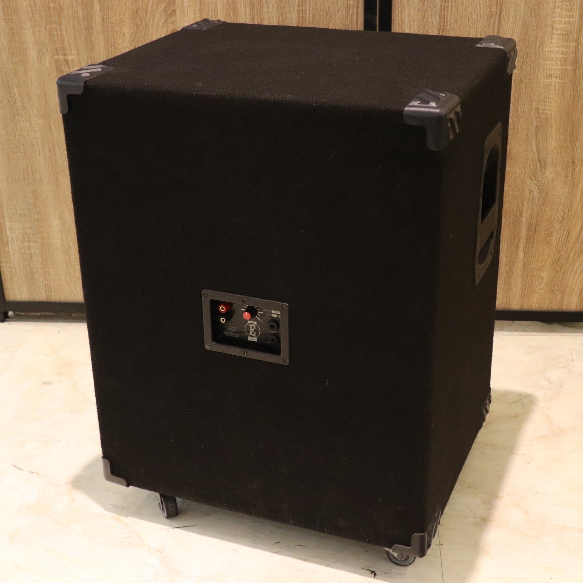 DAVID EDEN D410XLT ベース用キャビネットスピーカー ★ EDEN D410XLT 8Ω 700W - Geek IN Box