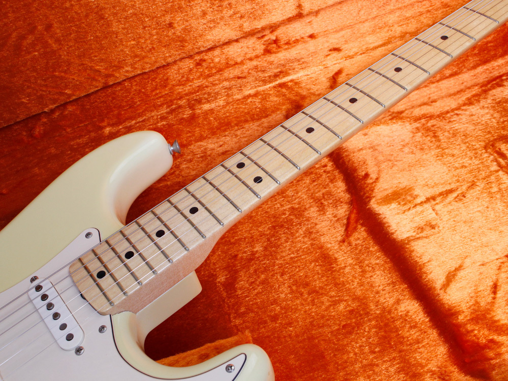 Fender Custom Shop 1969 Stratocaster NOS Aby（アビゲイル・イバラ