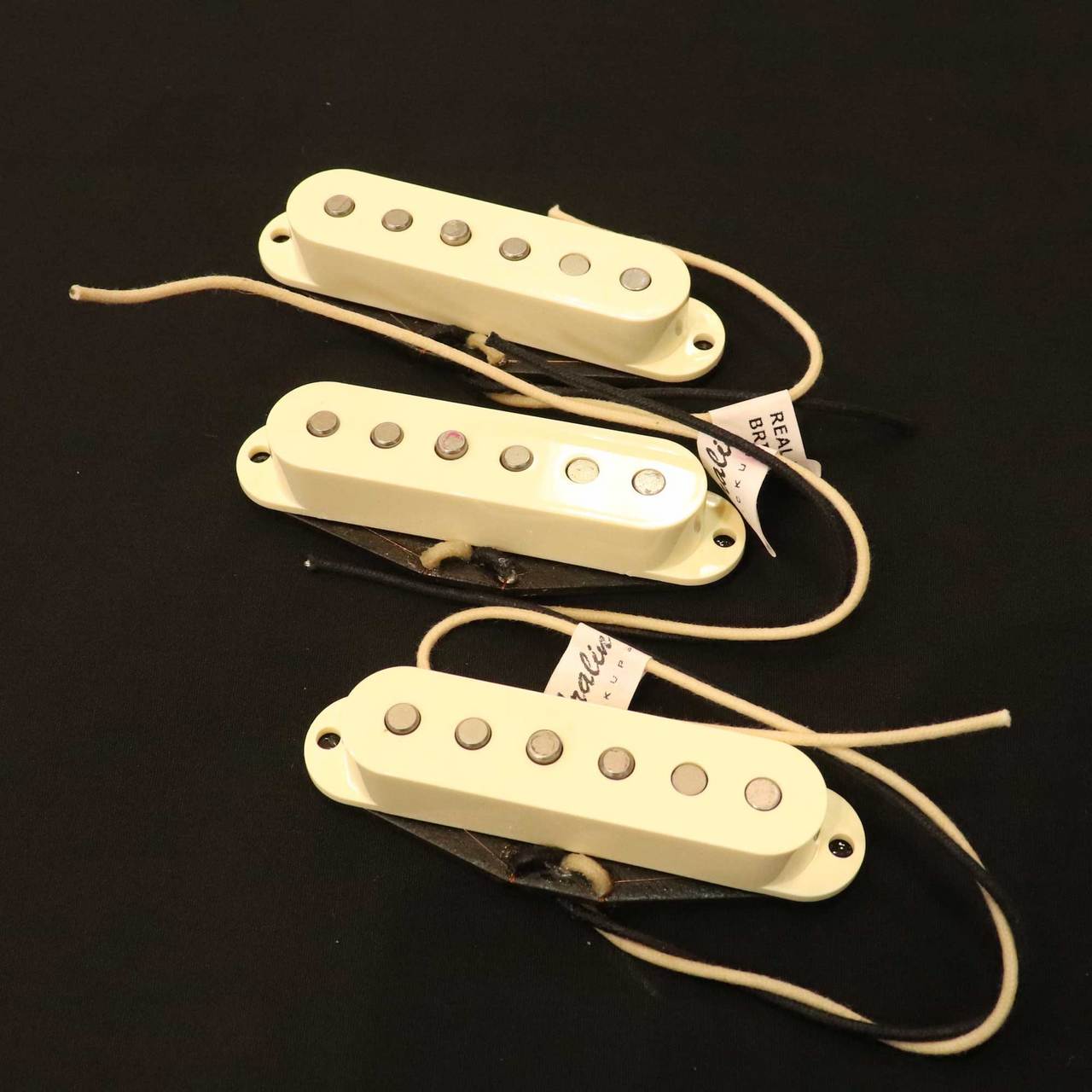 LINDY FRALIN Strat Real'54 Set Cover White（新品/送料無料）【楽器 