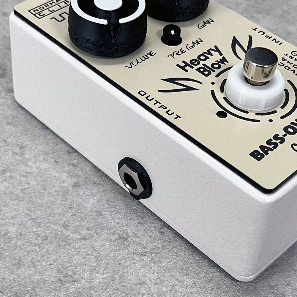 Ovaltone Heavy Blow 【ブランド初のベース用オーバードライブ