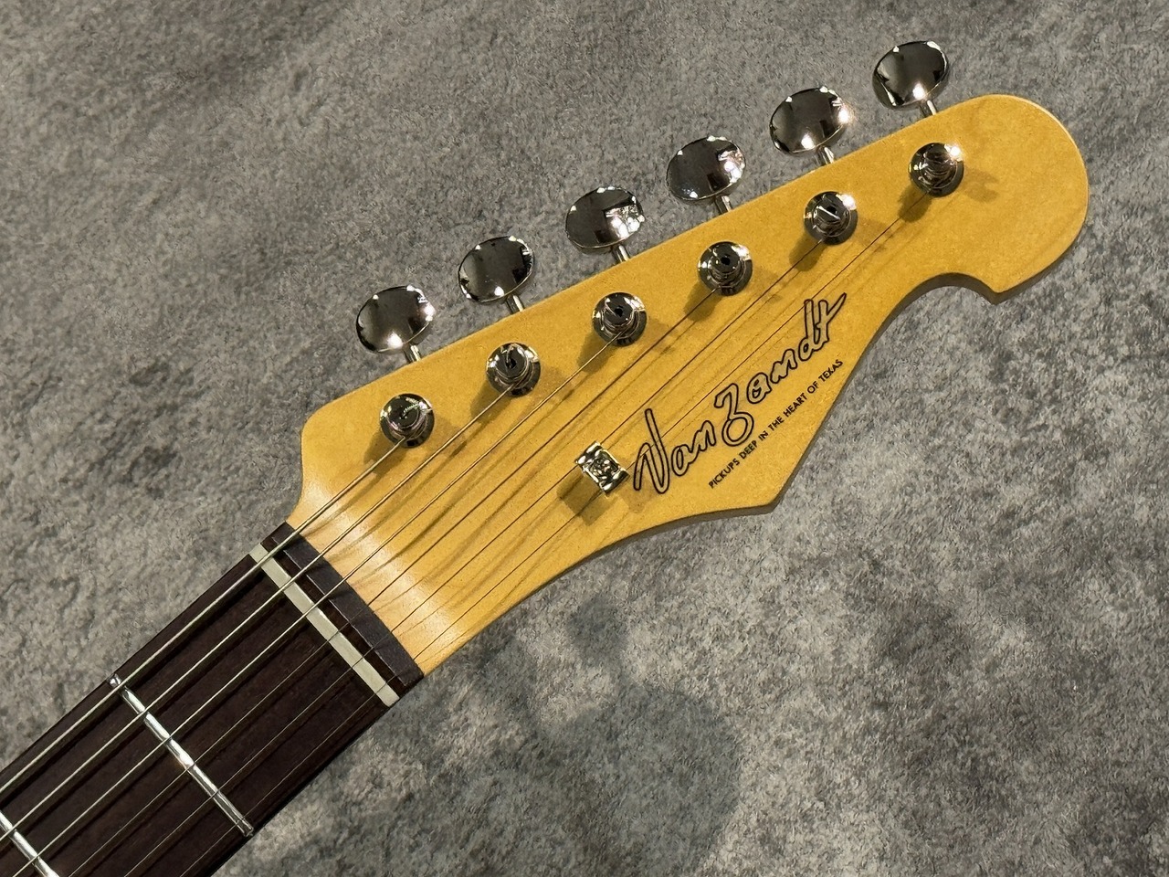 Vanzandt TLV-R3 / White Blonde(2023年製) Vanzandt TLV-R3 White Blonde #10441 【奇跡の2.92kg個体】（新品