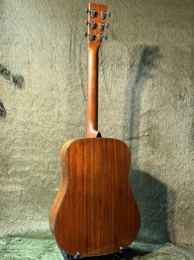 希少モデル】Martin D-16 Adirondack Spruce top レアモノのアコギ